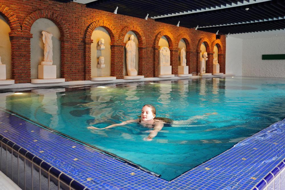 Fini-resort Hotel 4*